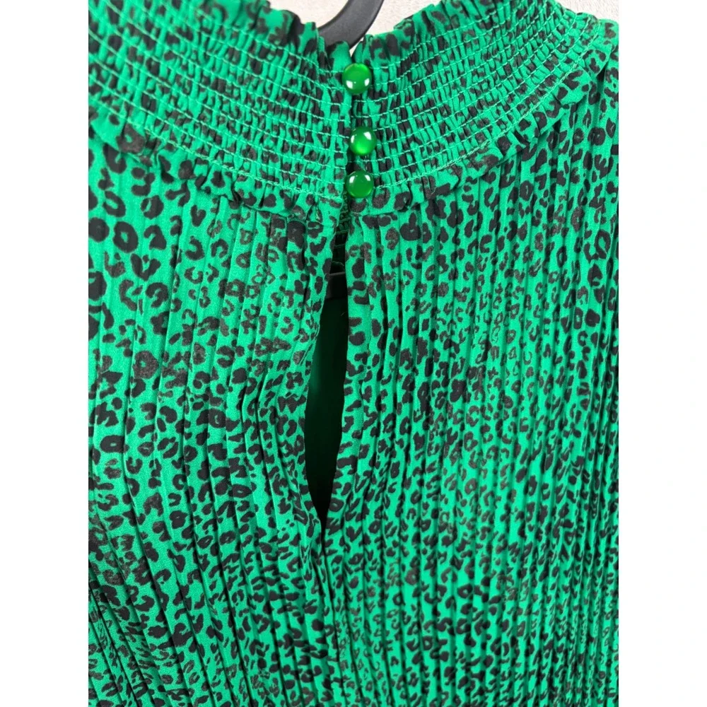 Nanette Lepore Green Leopard Print Pleated Mock Neck Smocked Midi Dress Size 12 - Picture 14 of 14